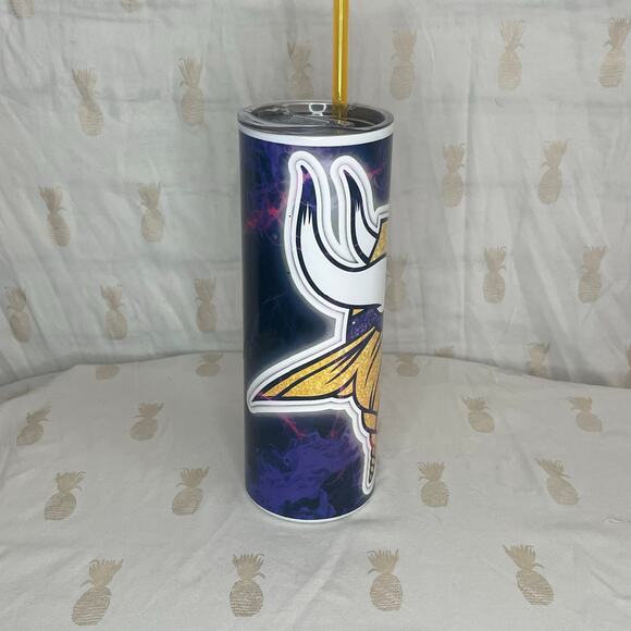 Minnesota Vikings custom 20 oz cold cup tumbler GUC small crack NEW STRAW - Picture 2 of 7
